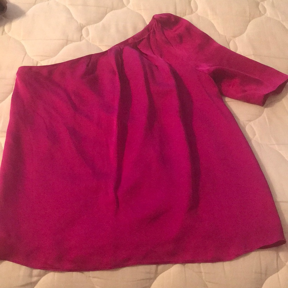 NWT club Monaco silk one shoulder top.